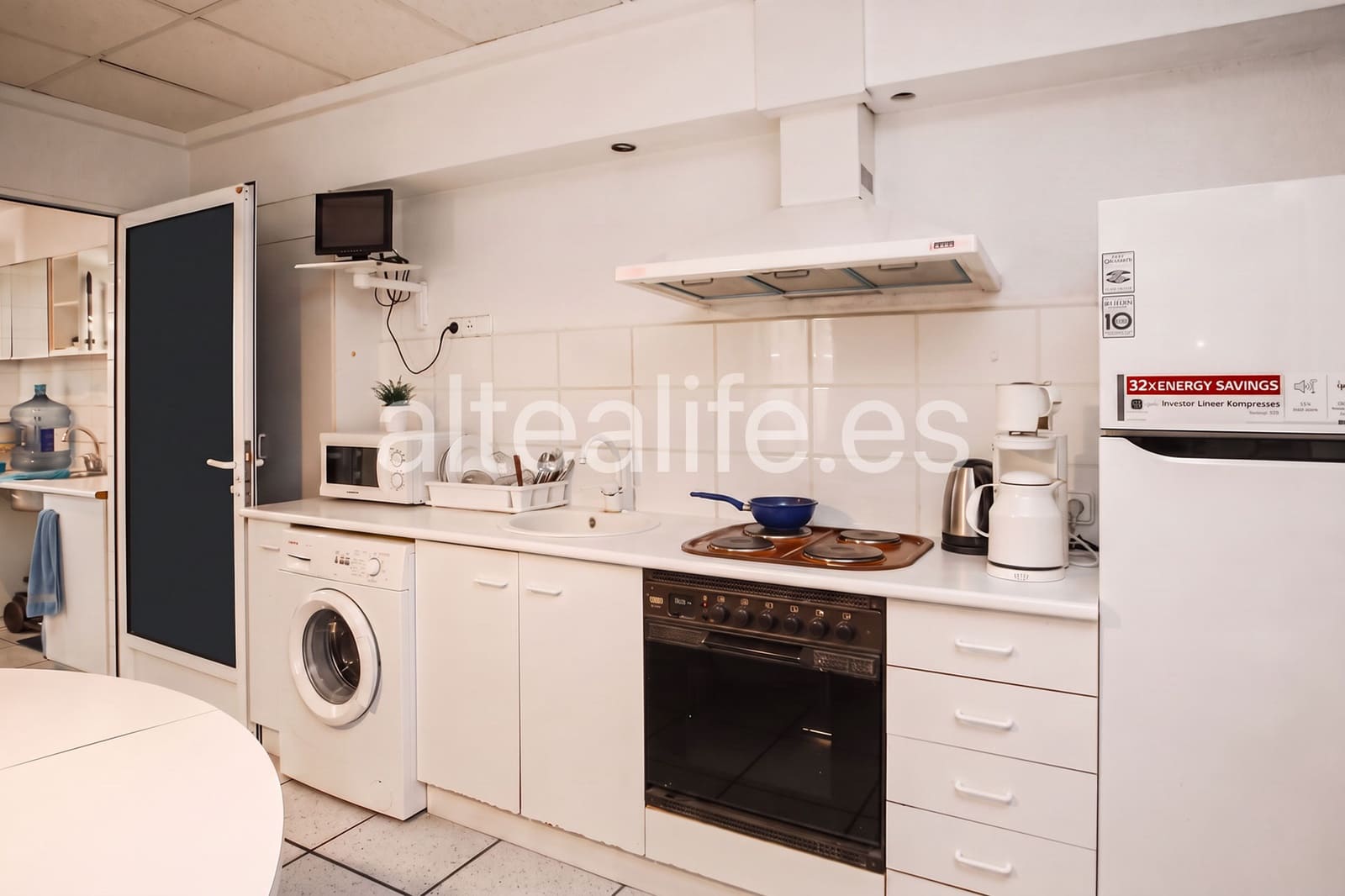 8 bedroom Commercial for sale in Altea - € 970,000 (Ref: 10100737)