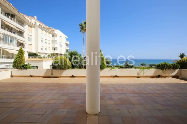 8 quarto Comercial para venda em Altea - 970 000 € (Ref: 10100737)