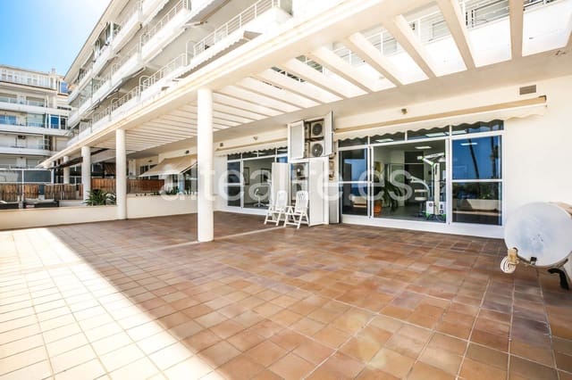 8 quarto Comercial para venda em Altea - 970 000 € (Ref: 10100737)