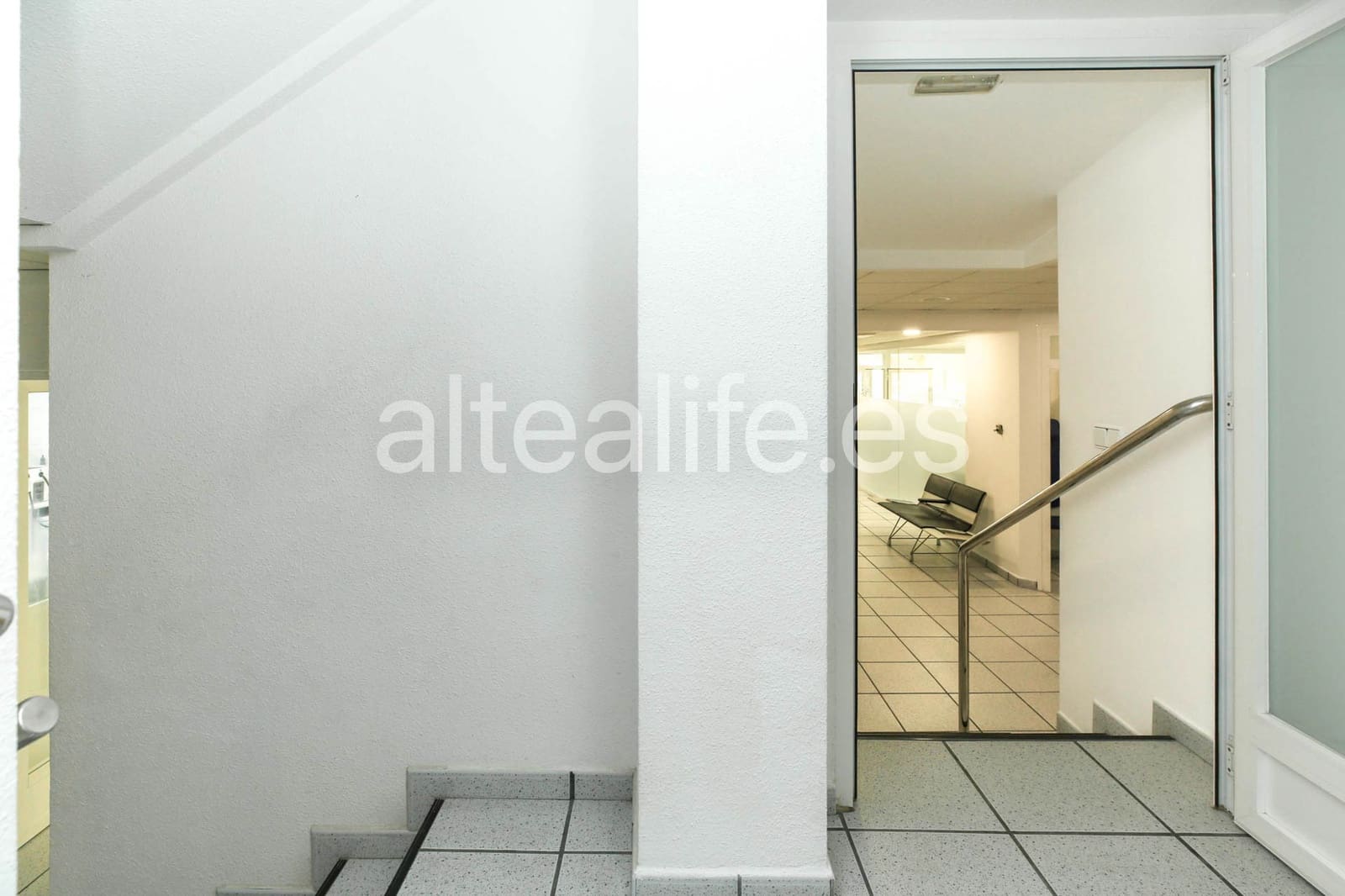 8 bedroom Commercial for sale in Altea - € 970,000 (Ref: 10100737)
