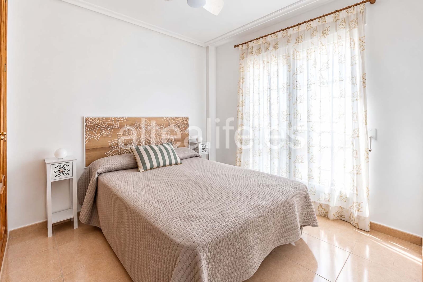 Apartamento de 3 habitaciones en Altea en venta - 245.000 € (Ref: 10136487)