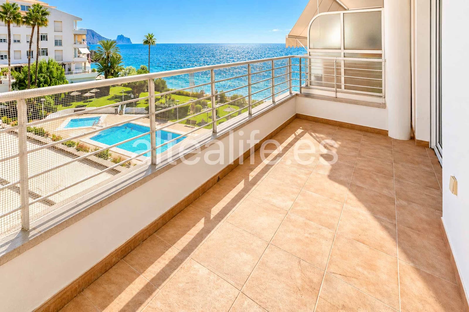 3 bedroom Apartment for rent in Altea with pool garage - € 1,200 (Ref: 10139949)