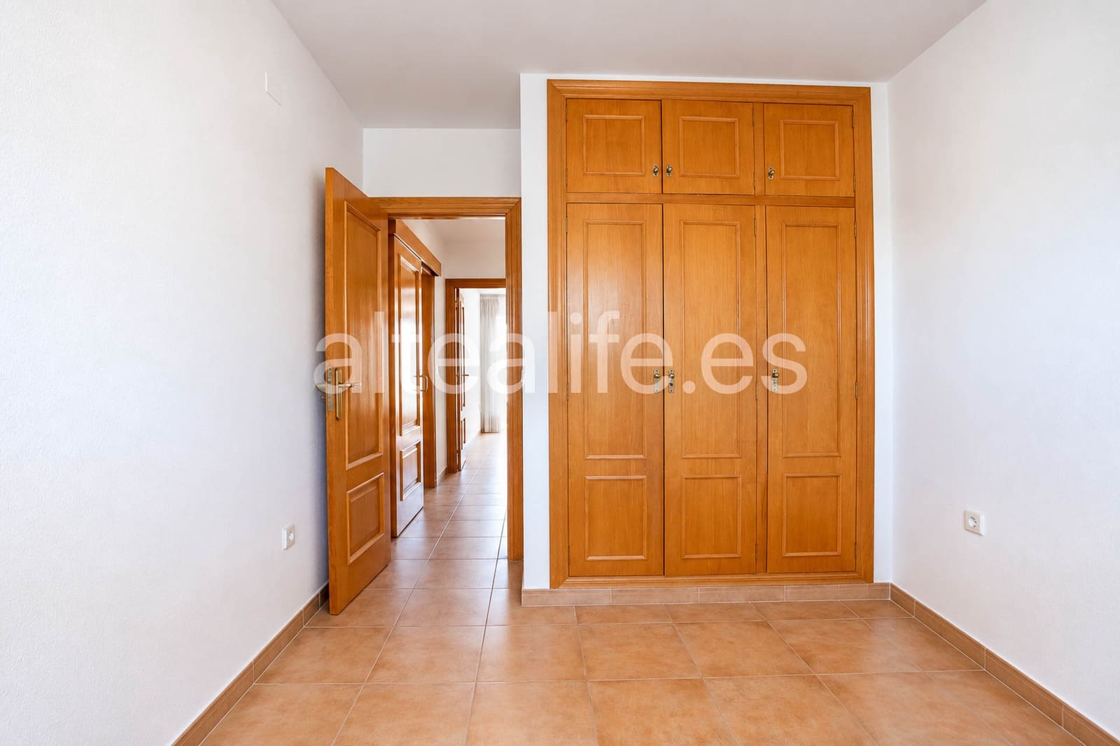 3 bedroom Apartment for rent in Altea with pool garage - € 1,200 (Ref: 10139949)