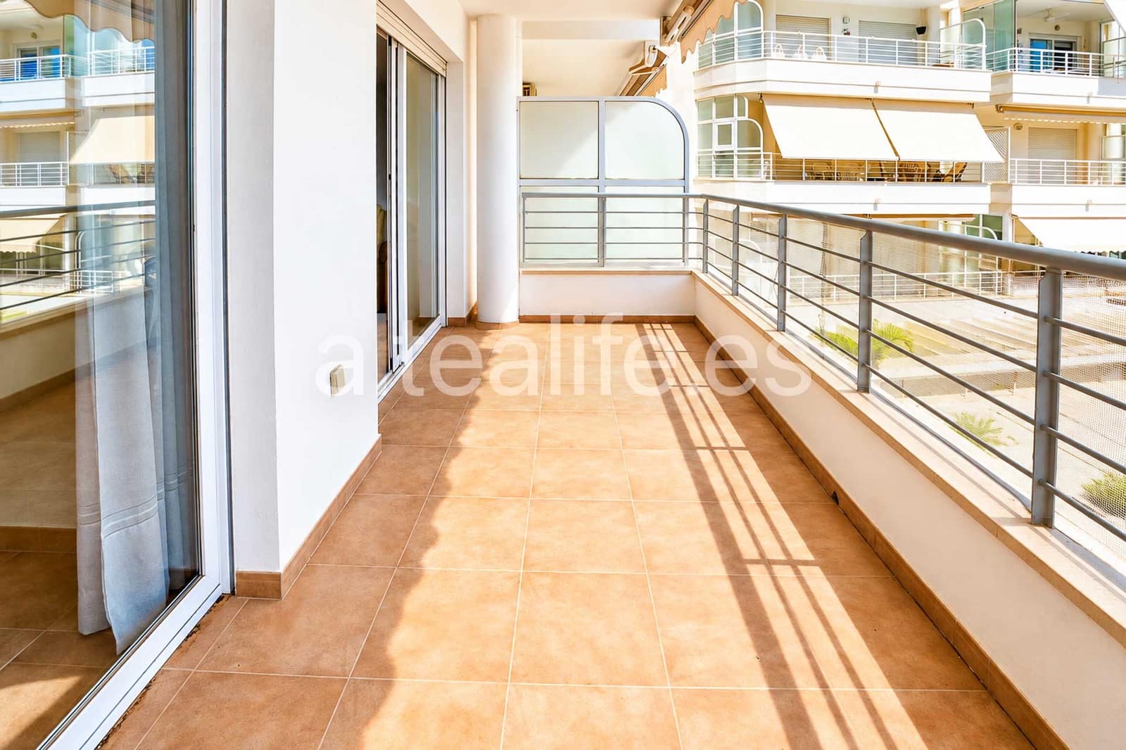 3 bedroom Apartment for rent in Altea with pool garage - € 1,200 (Ref: 10139949)