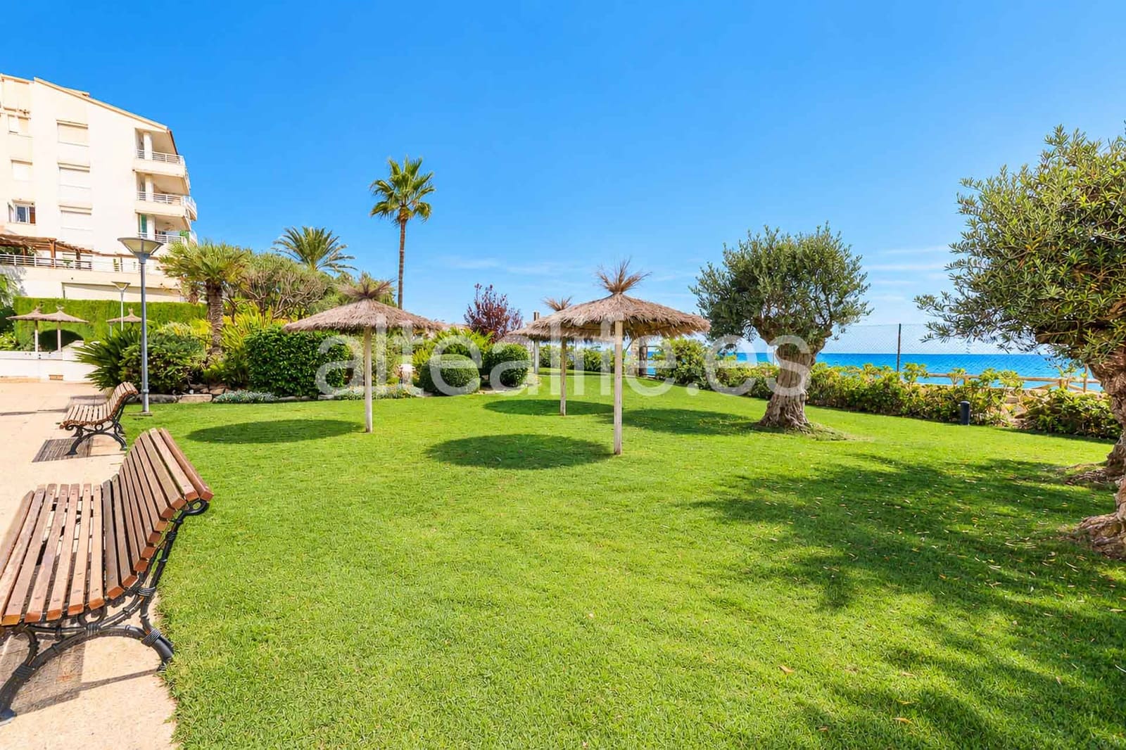 3 bedroom Apartment for rent in Altea with pool garage - € 1,200 (Ref: 10139949)