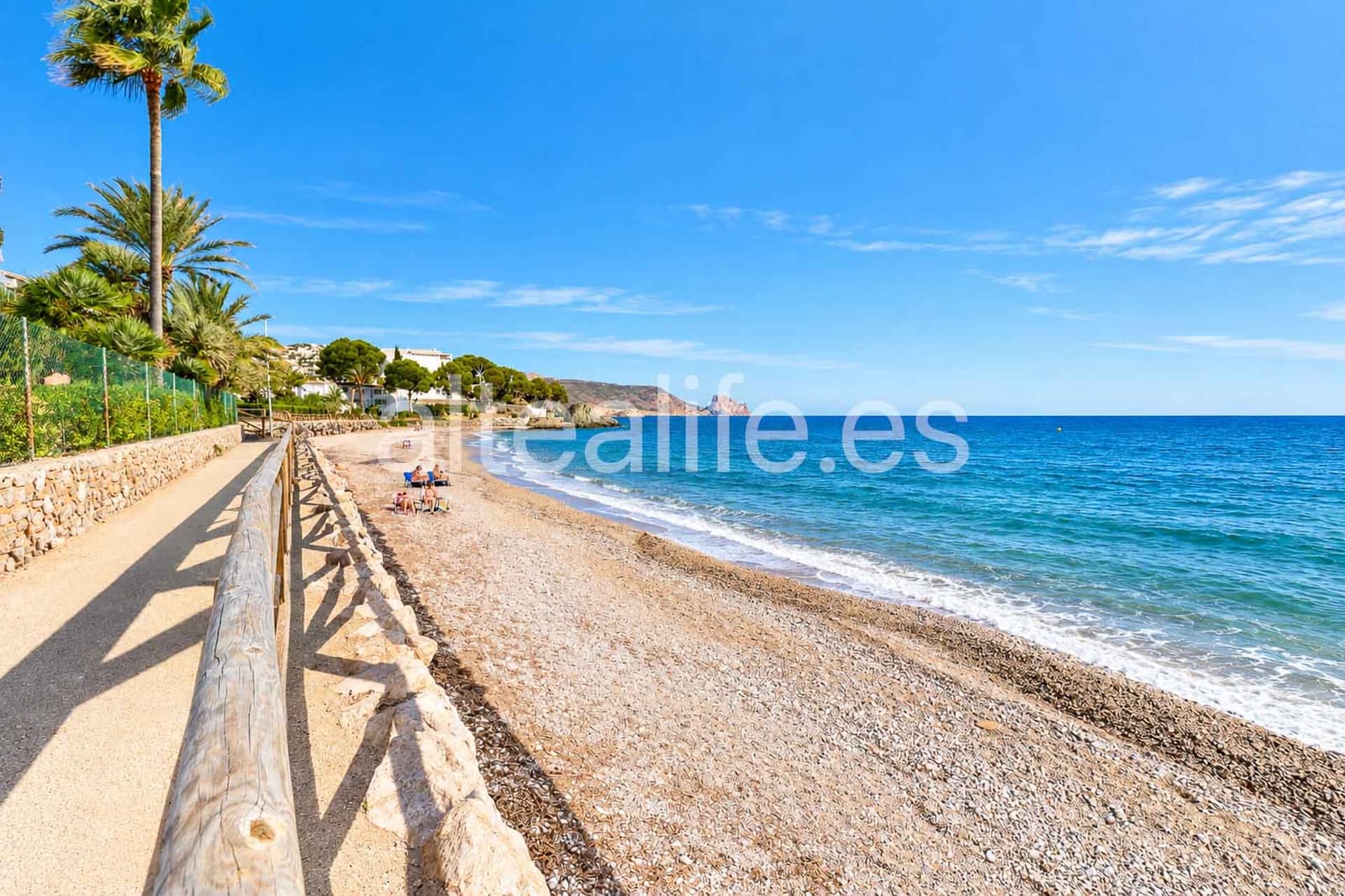 3 bedroom Apartment for rent in Altea with pool garage - € 1,200 (Ref: 10139949)