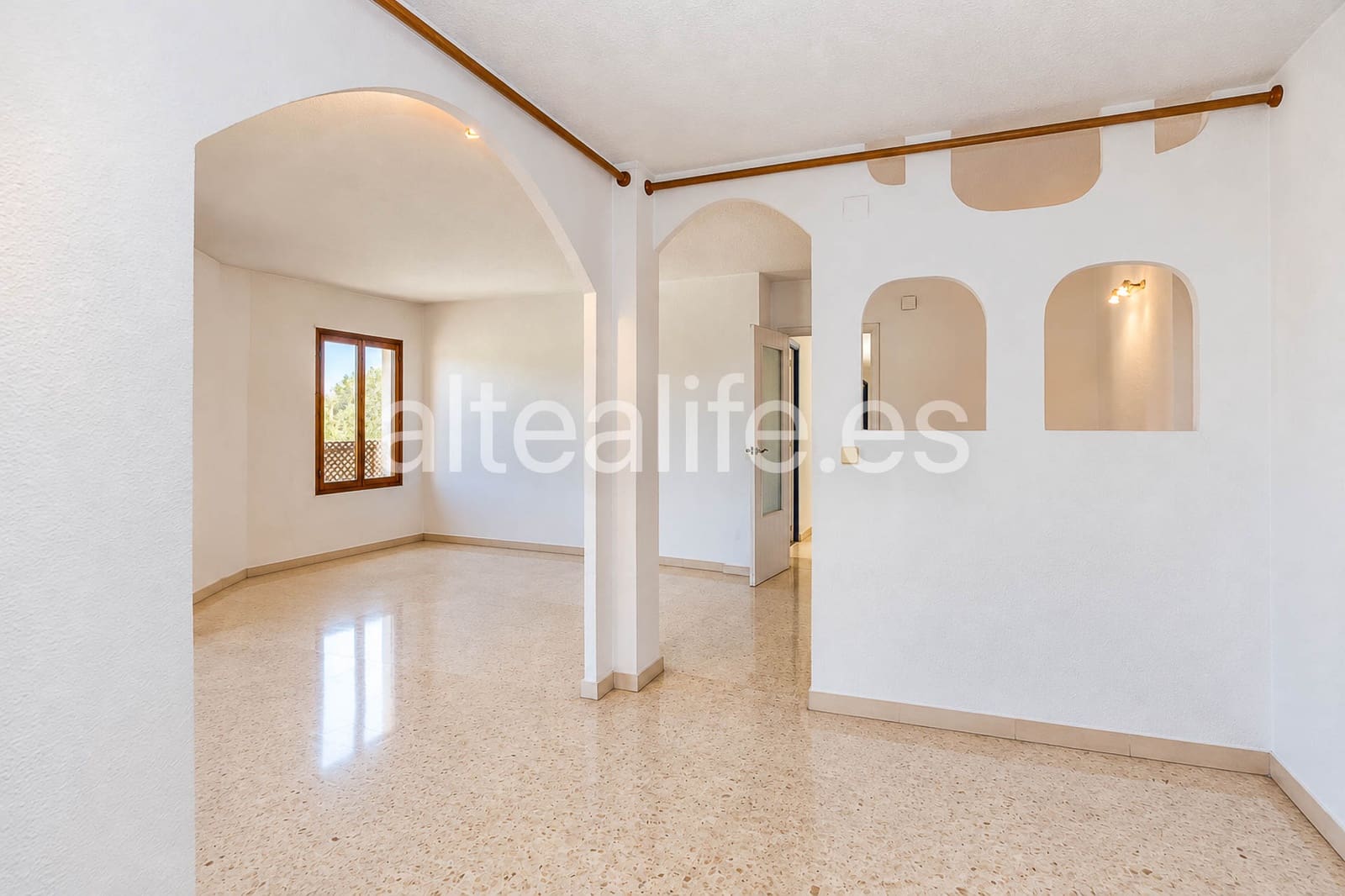 Apartamento de 2 habitaciones en Altea en venta con garaje - 305.000 € (Ref: 10158361)