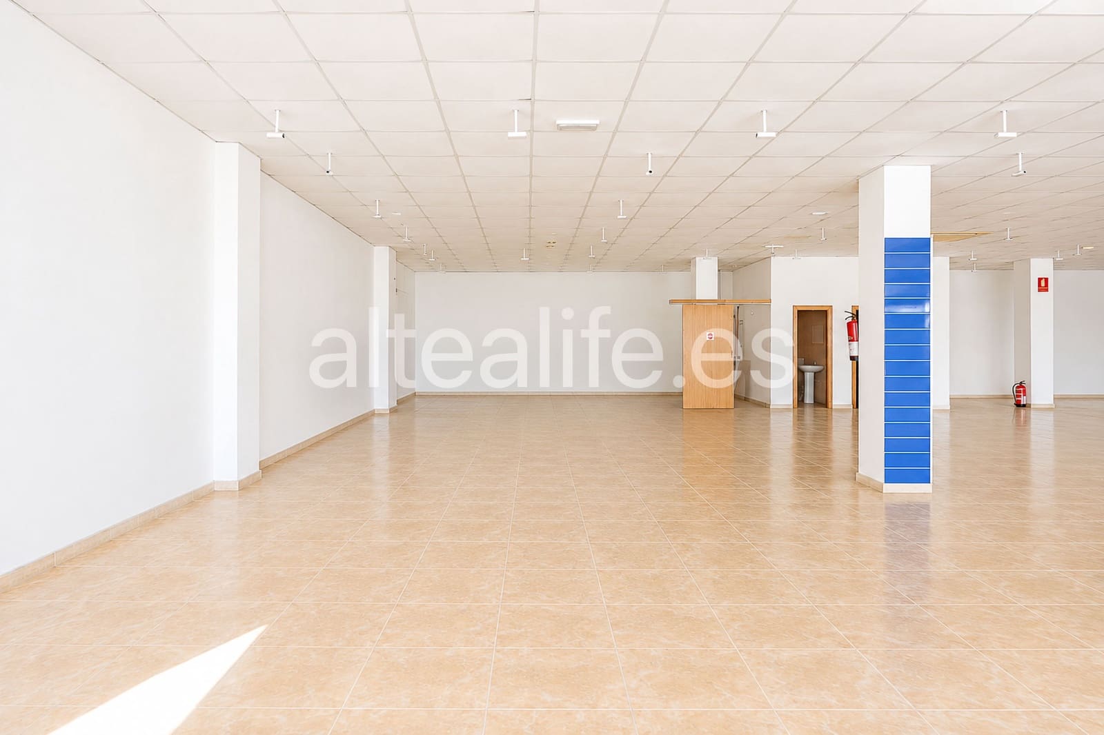1 Zimmer Gewerbe zu vermieten in Altea - 1.600 € (Ref: 10160599)