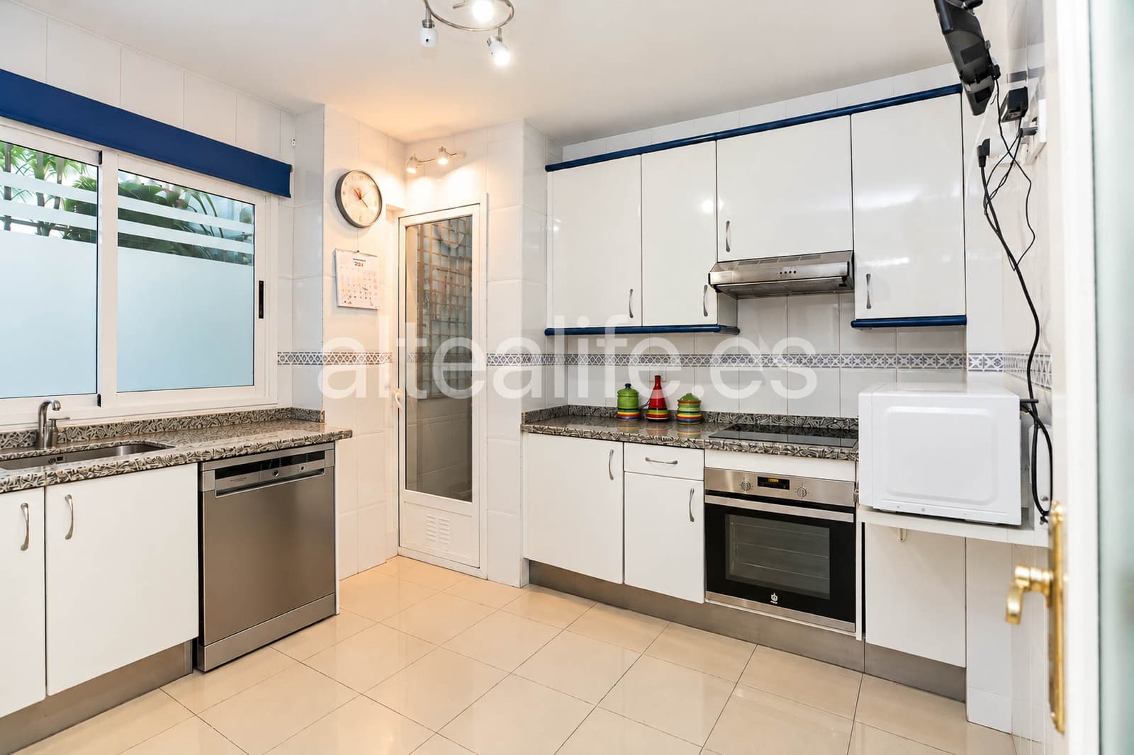 3 soveværelse Lejlighed til salg i Altea med swimmingpool garage - € 390.000 (Ref: 10172290)