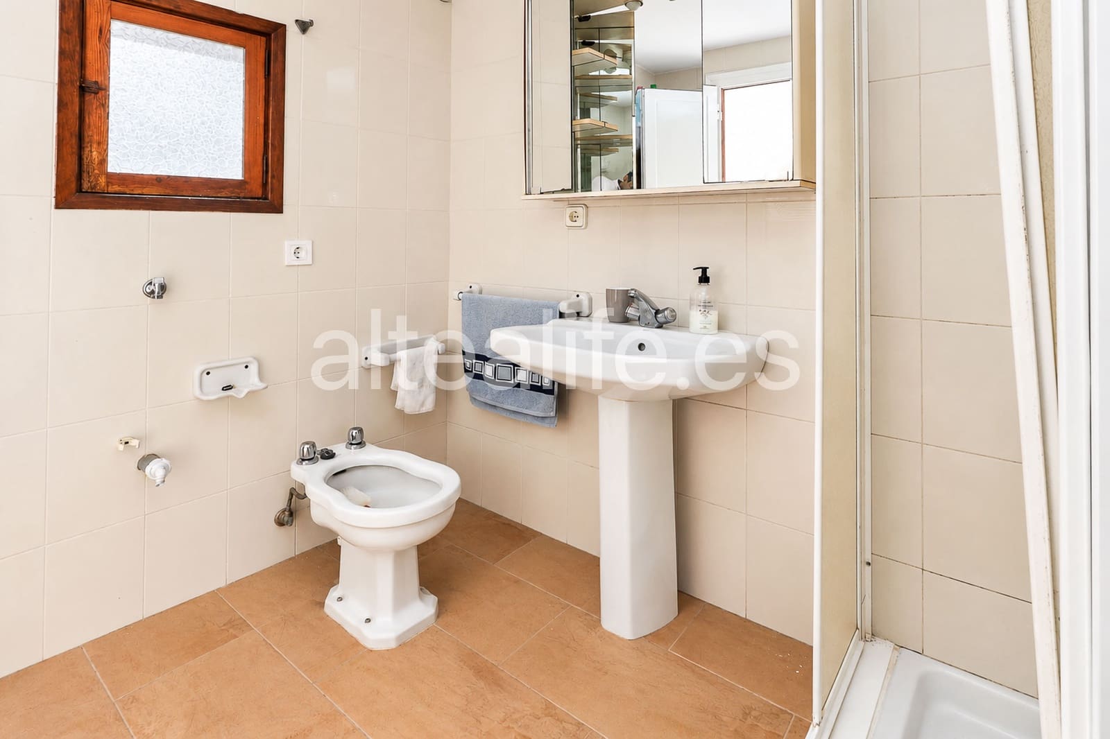 5 quarto Casa em Banda para venda em Altea com garagem - 395 000 € (Ref: 10181602)