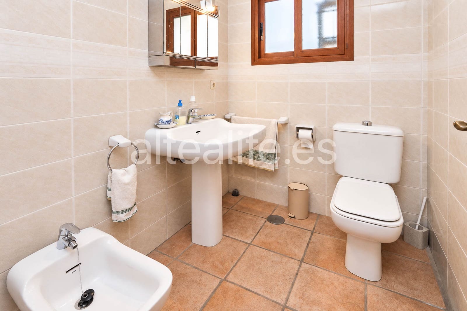 5 quarto Casa em Banda para venda em Altea com garagem - 395 000 € (Ref: 10181602)