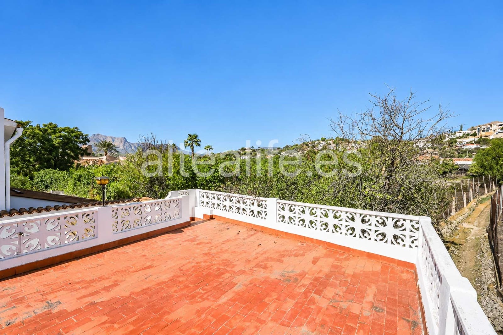 5 quarto Casa em Banda para venda em Altea com garagem - 395 000 € (Ref: 10181602)