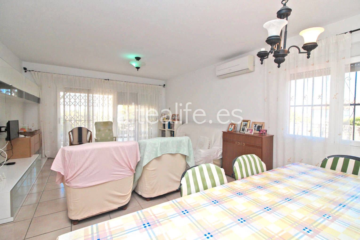 3 Zimmer Villa zu verkaufen in Altea mit Pool - 418.000 € (Ref: 6968028)