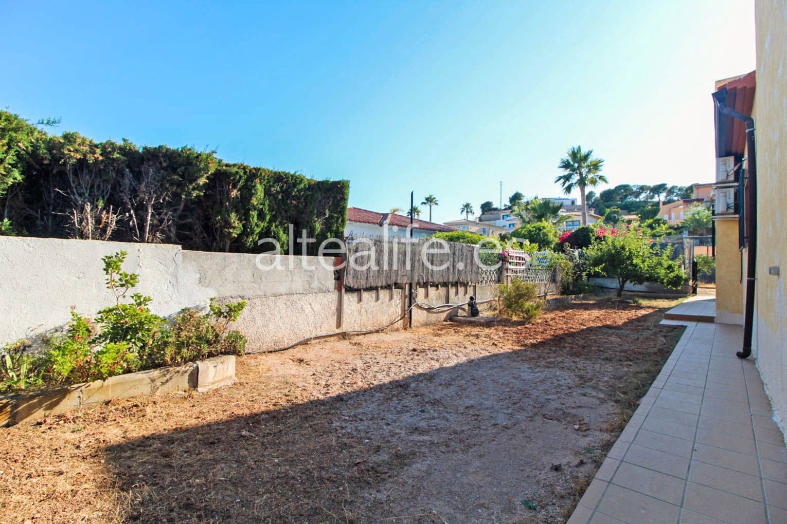 3 Zimmer Villa zu verkaufen in Altea mit Pool - 418.000 € (Ref: 6968028)