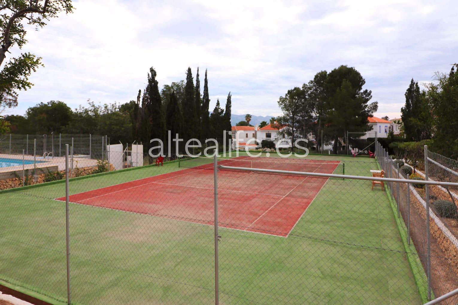 3 Zimmer Villa zu verkaufen in Altea mit Pool - 418.000 € (Ref: 6968028)