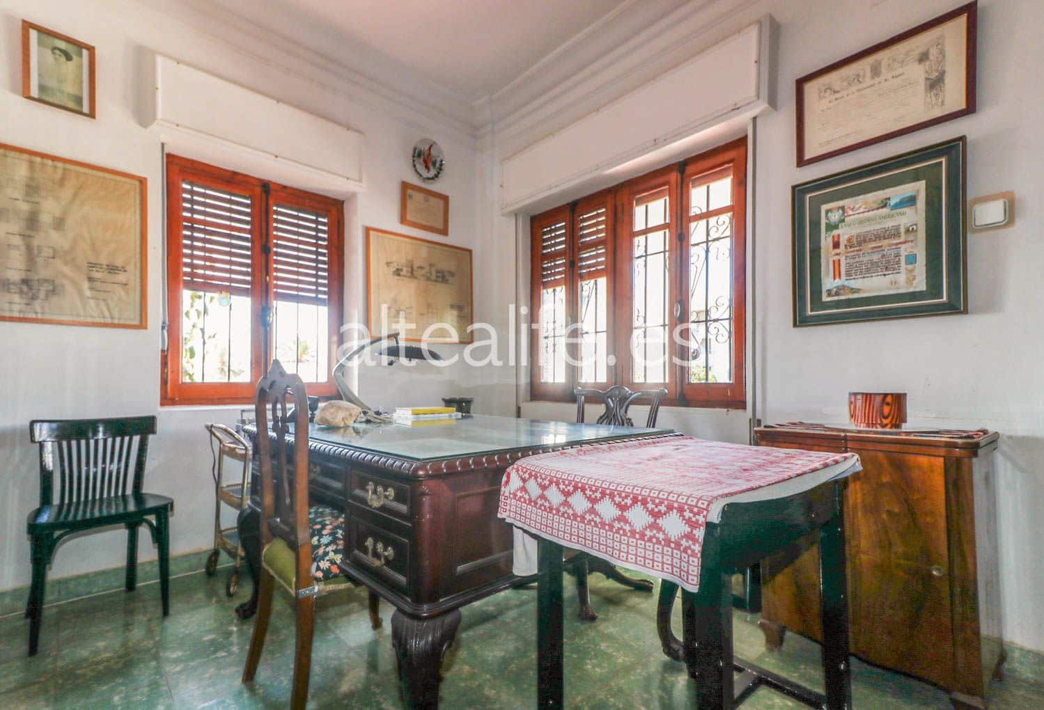 4 bedroom Villa for sale in Altea with pool - € 997,000 (Ref: 6979714)