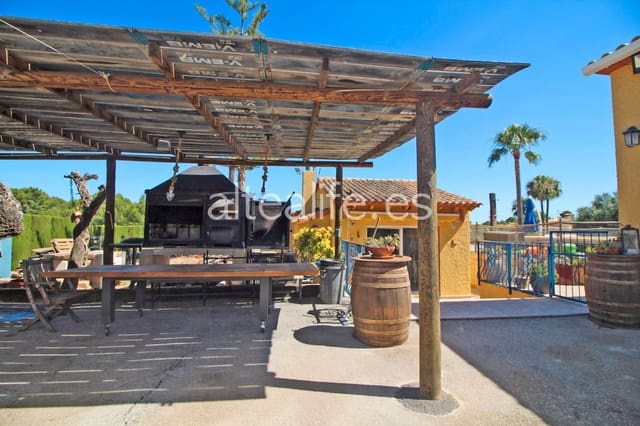 3 Zimmer Villa zu verkaufen in Altea mit Pool - 850.000 € (Ref: 6981806)