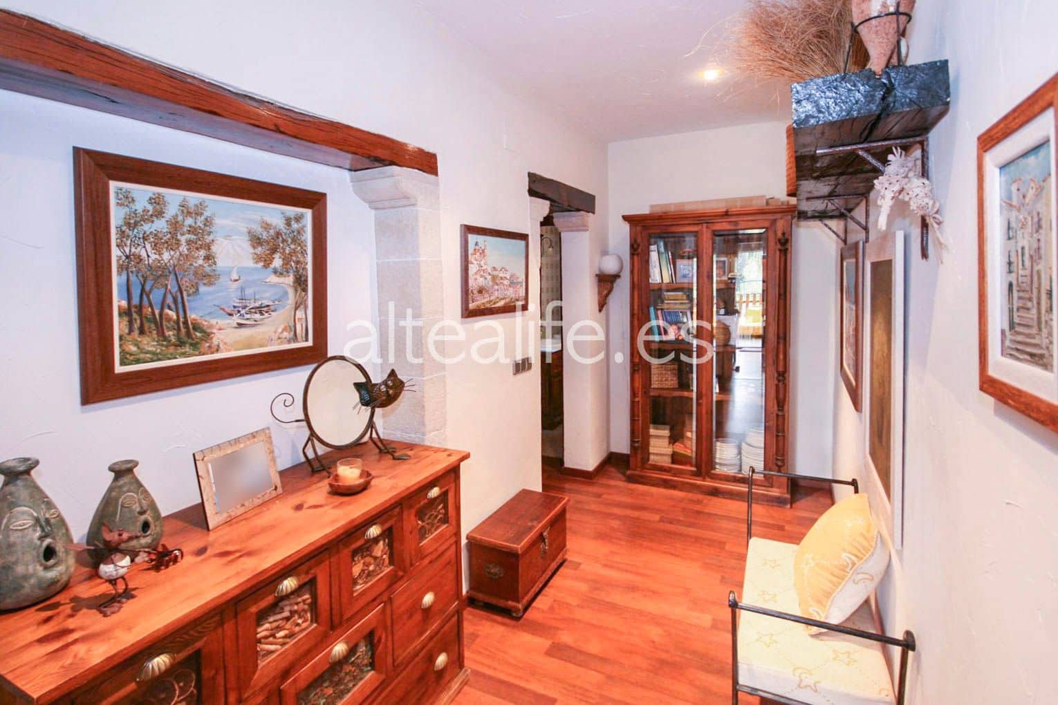 3 bedroom Villa for sale in Altea with pool - € 850,000 (Ref: 6981806)