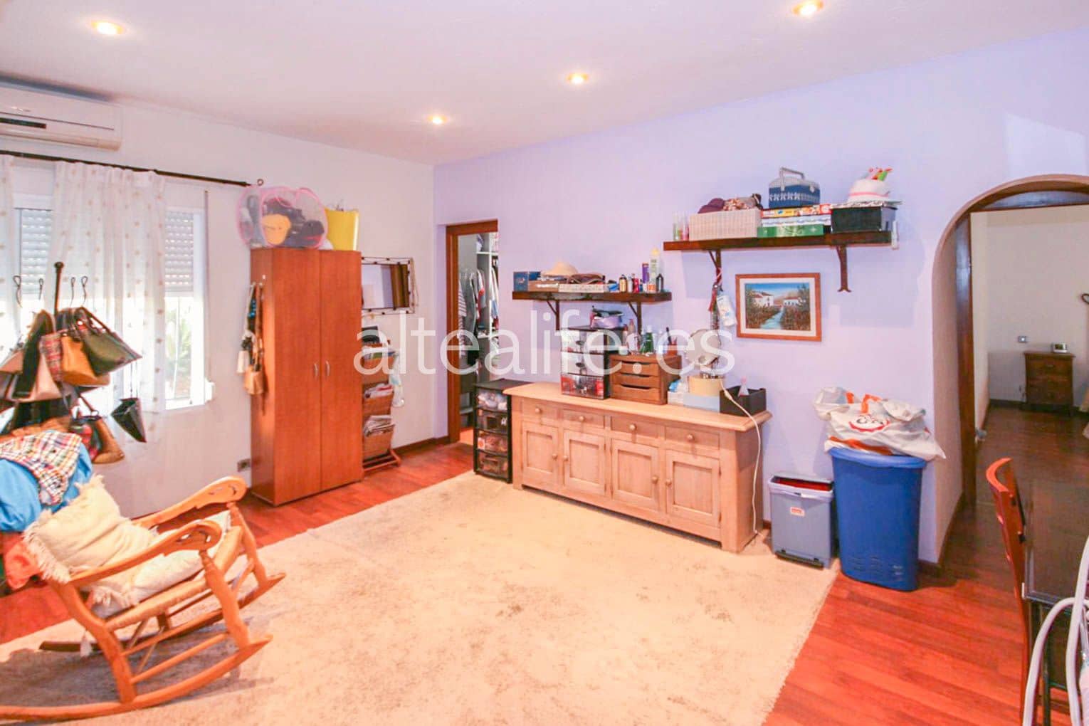 3 bedroom Villa for sale in Altea with pool - € 850,000 (Ref: 6981806)