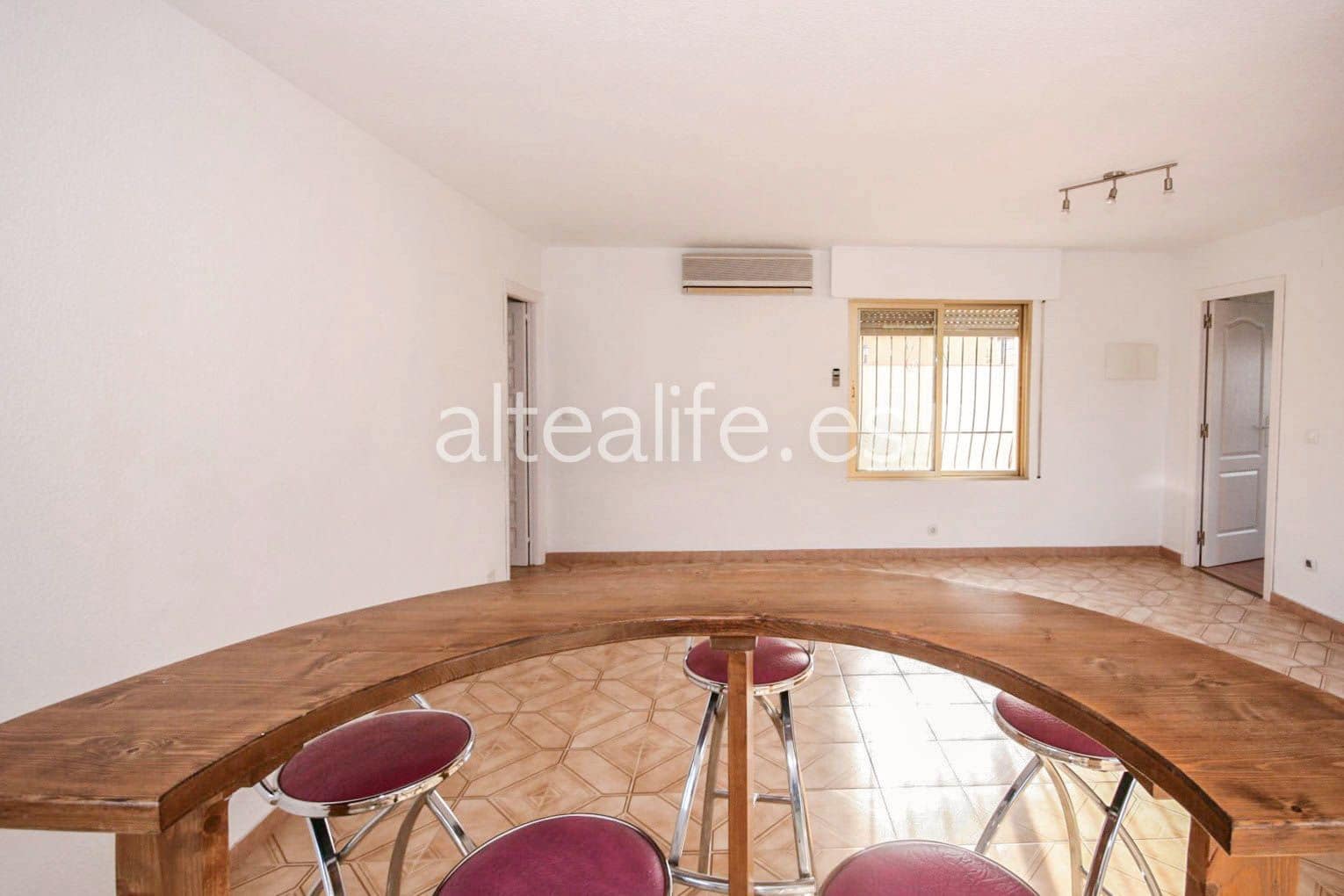 3 bedroom Villa for sale in Altea with pool - € 850,000 (Ref: 6981806)