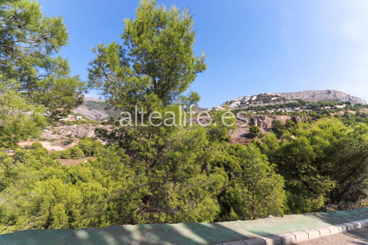 Building Plot for sale in Altea - € 145,000 (Ref: 7041056)