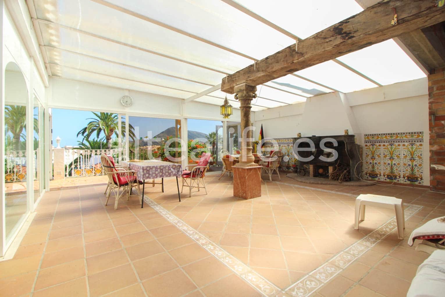 8 makuuhuone Huvila myytävänä paikassa Altea mukana uima-altaan 
autotalli - 800 000 € (Ref: 7715981)