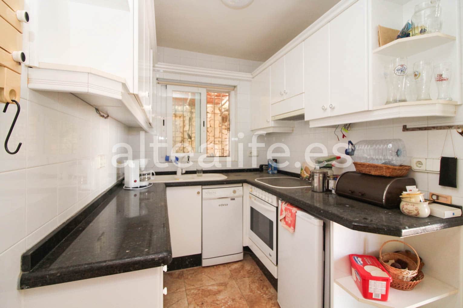 8 makuuhuone Huvila myytävänä paikassa Altea mukana uima-altaan 
autotalli - 800 000 € (Ref: 7715981)