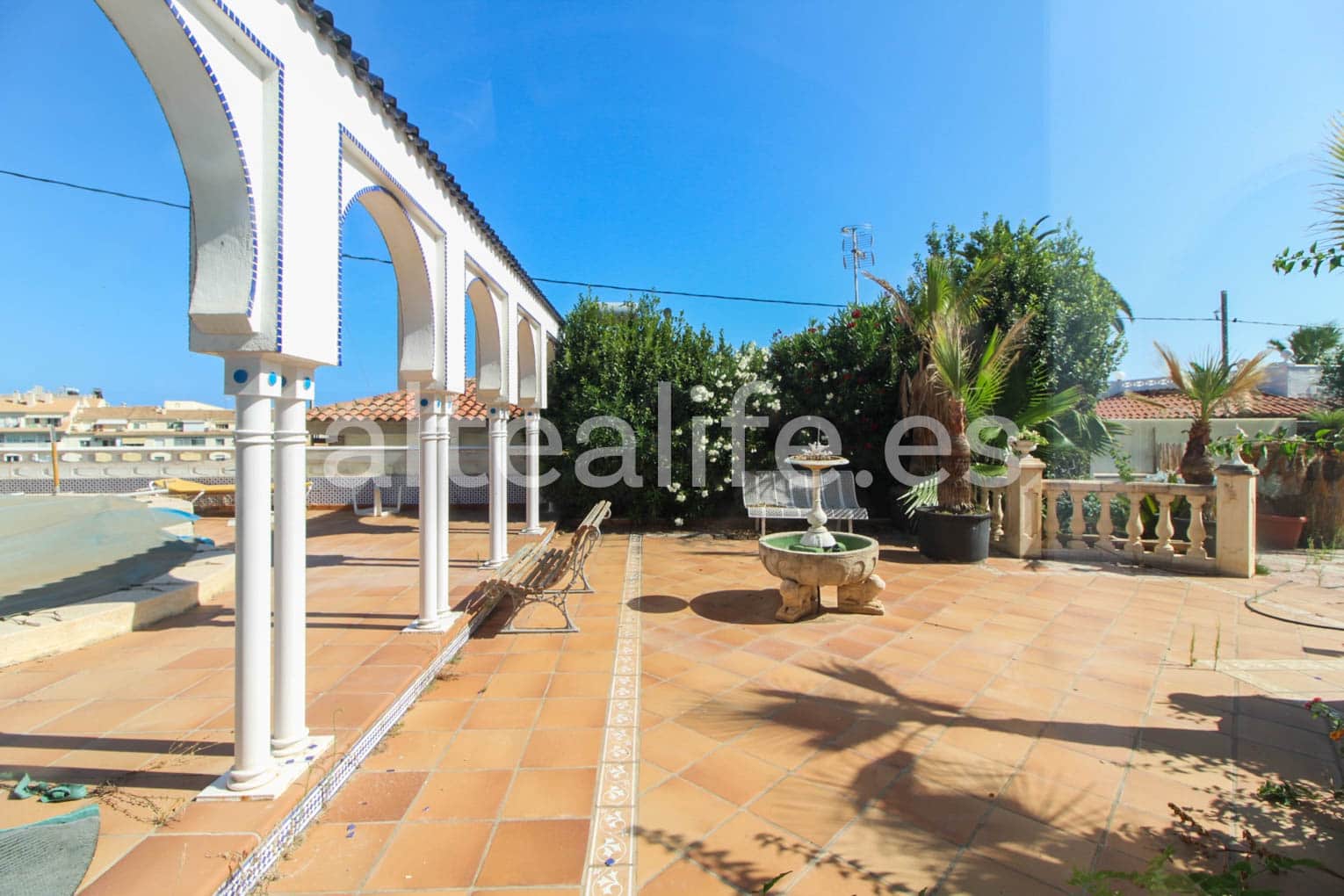 8 makuuhuone Huvila myytävänä paikassa Altea mukana uima-altaan 
autotalli - 800 000 € (Ref: 7715981)