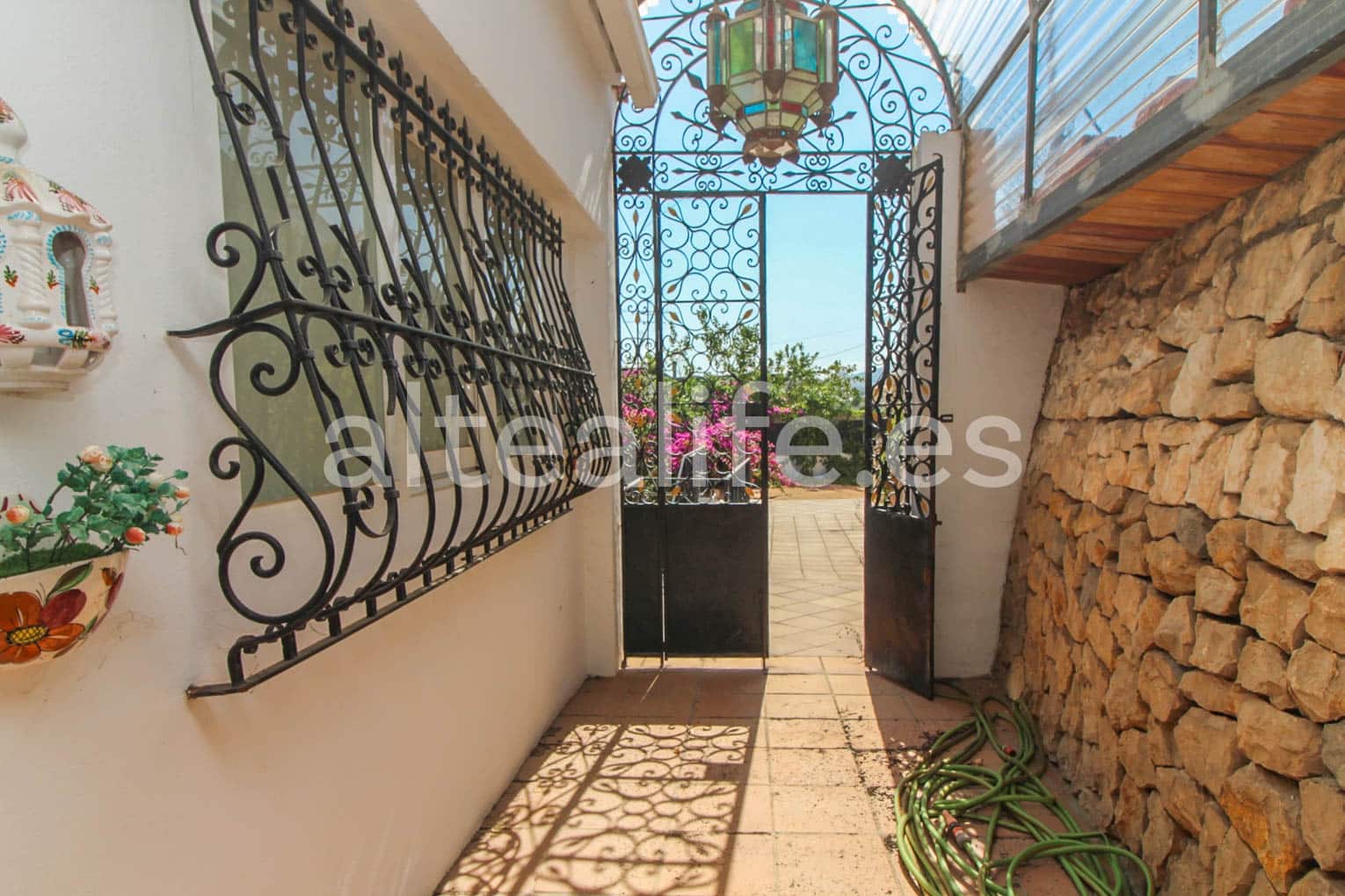 8 makuuhuone Huvila myytävänä paikassa Altea mukana uima-altaan 
autotalli - 800 000 € (Ref: 7715981)