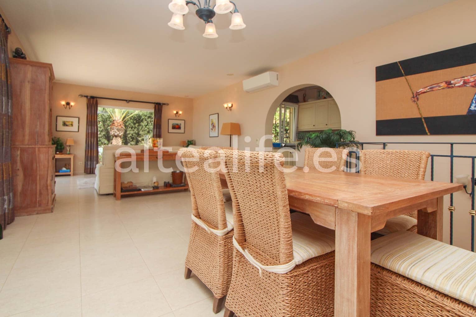 4 sypialnia Willa na sprzedaż w Altea z basenem garażem - 1 500 000 € (Ref: 7724284)