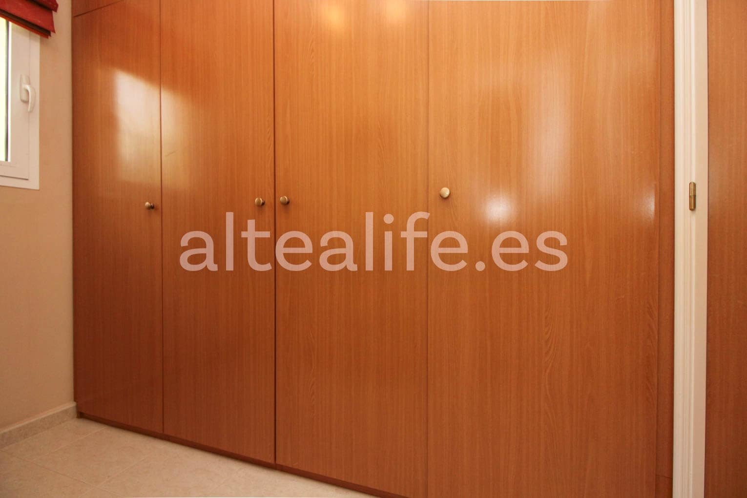 4 sypialnia Willa na sprzedaż w Altea z basenem garażem - 1 500 000 € (Ref: 7724284)