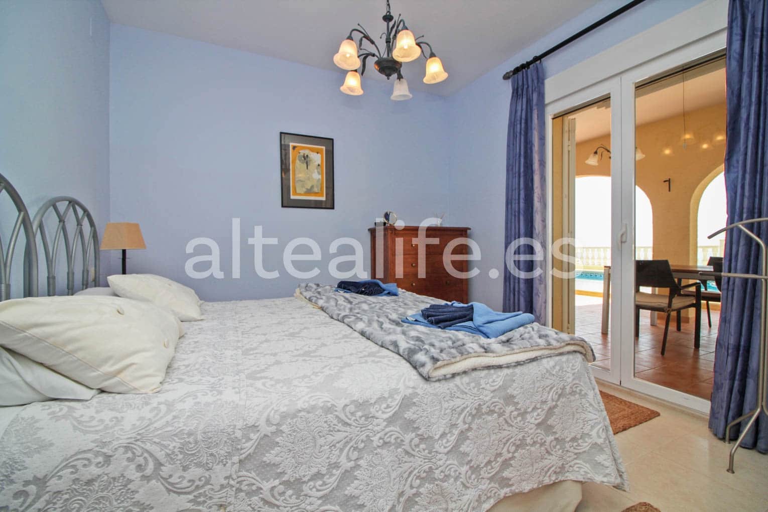 4 sypialnia Willa na sprzedaż w Altea z basenem garażem - 1 500 000 € (Ref: 7724284)