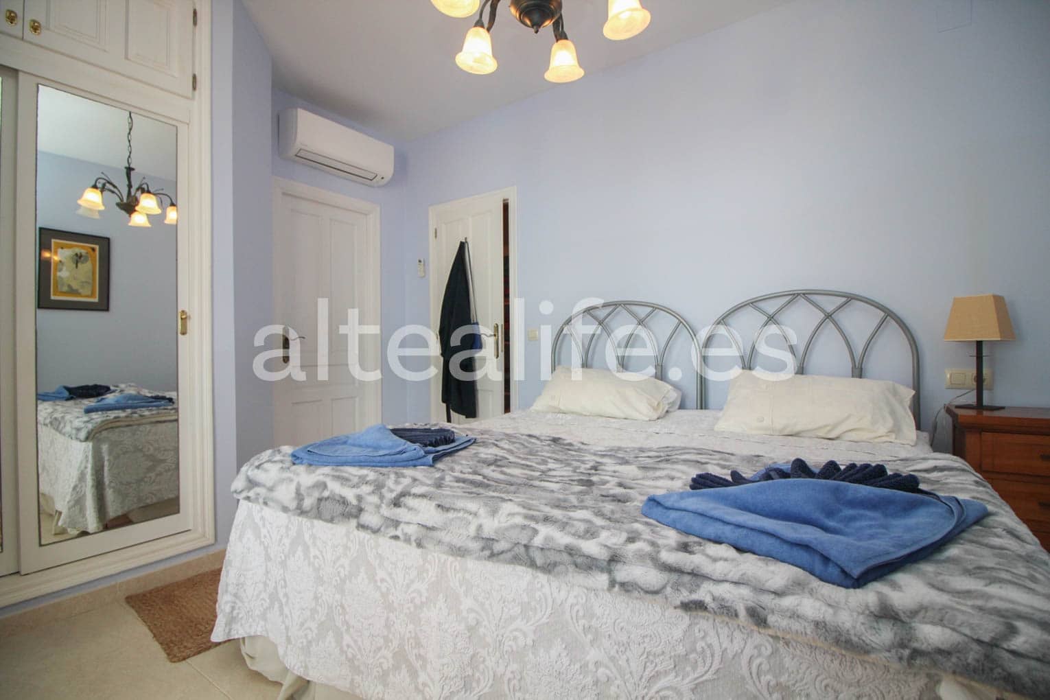 4 sypialnia Willa na sprzedaż w Altea z basenem garażem - 1 500 000 € (Ref: 7724284)