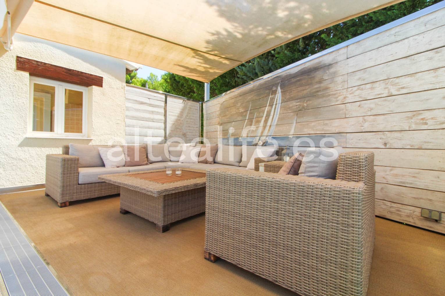 4 sypialnia Willa na sprzedaż w Altea z basenem garażem - 1 500 000 € (Ref: 7724284)