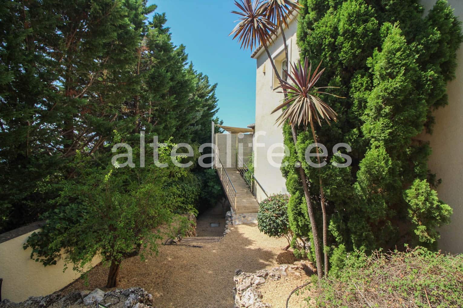 4 sypialnia Willa na sprzedaż w Altea z basenem garażem - 1 500 000 € (Ref: 7724284)