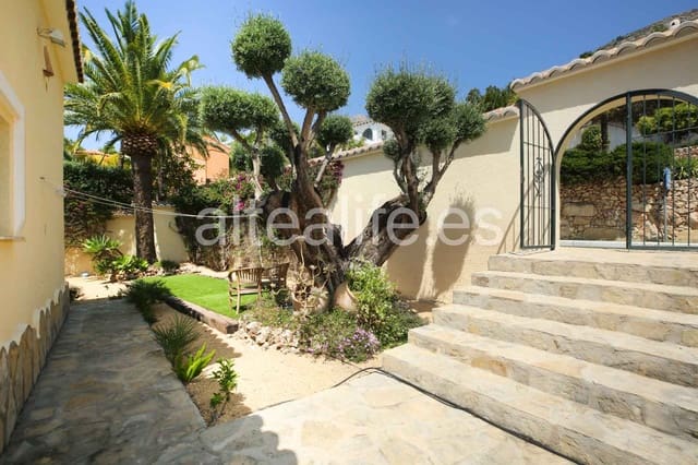 4 soverom Villa til salgs i Altea med svømmebasseng garasje - € 1 470 000 (Ref: 7724284)