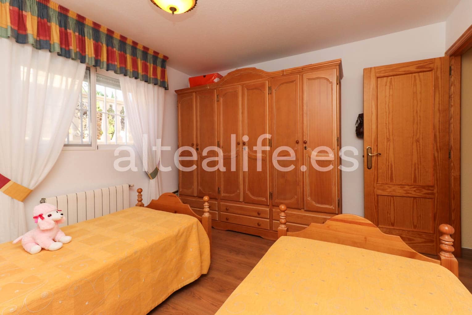 Moradia para venda em La Nucia com piscina garagem - 530 000 € (Ref: 7822642)