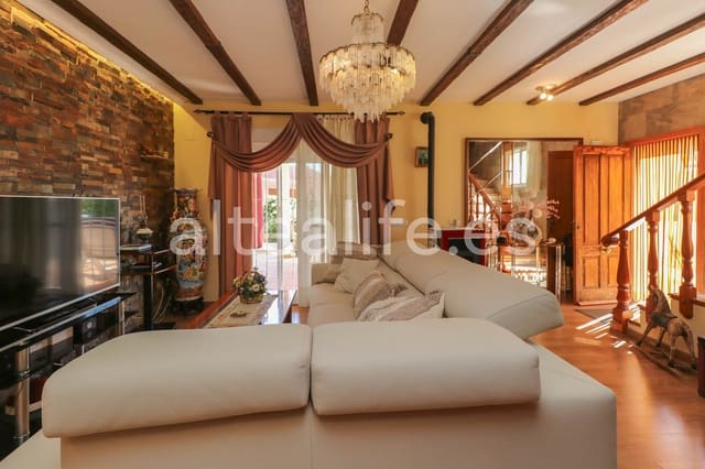 Moradia para venda em El Tossal - Bello Horizonte  , La Nucia com piscina garagem - 530 000 € (Ref: 7822642)