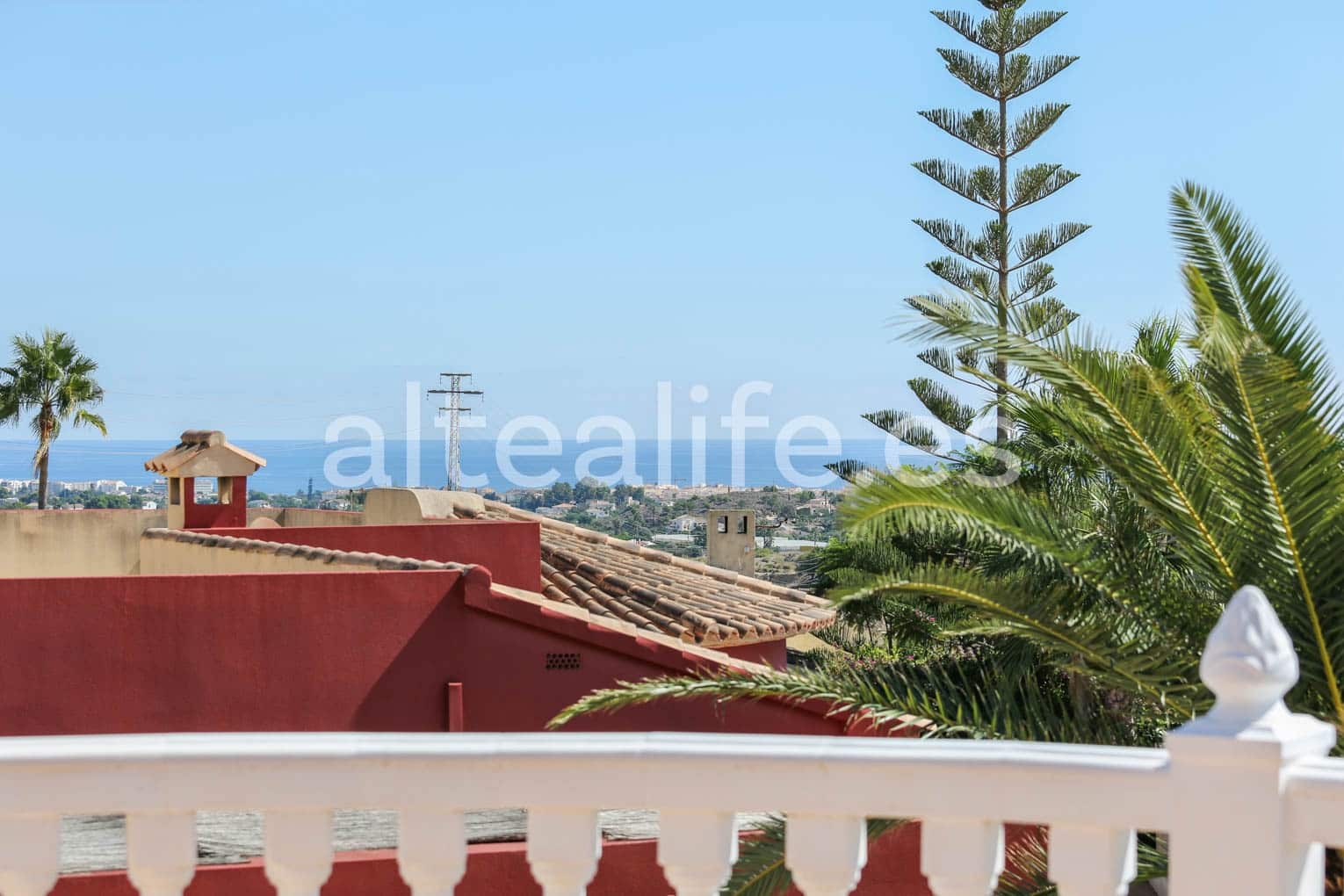 Moradia para venda em La Nucia com piscina garagem - 530 000 € (Ref: 7822642)