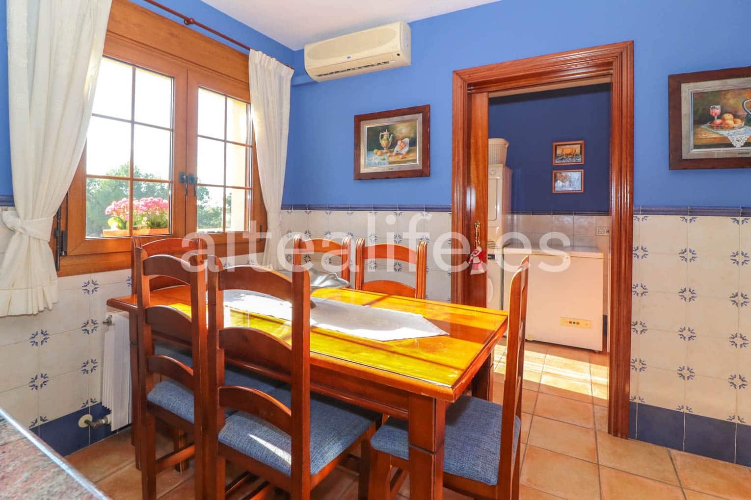 6 bedroom Townhouse for sale in La Nucia with pool garage - € 840,000 (Ref: 7935413)