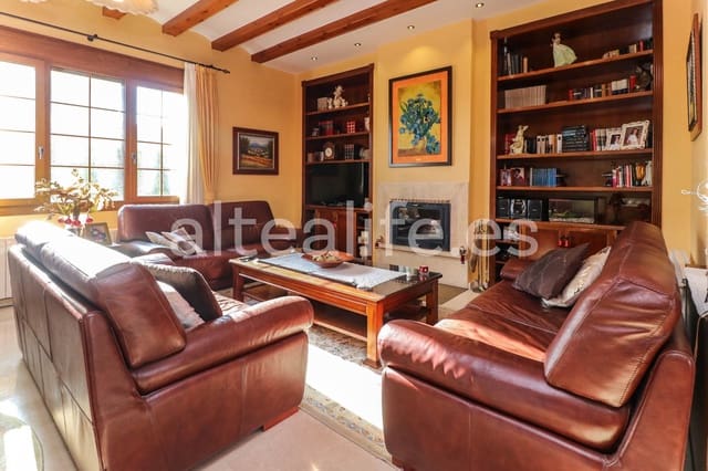 6 bedroom Townhouse for sale in El Tossal - Bello Horizonte  , La Nucia with pool garage - € 840,000 (Ref: 7935413)