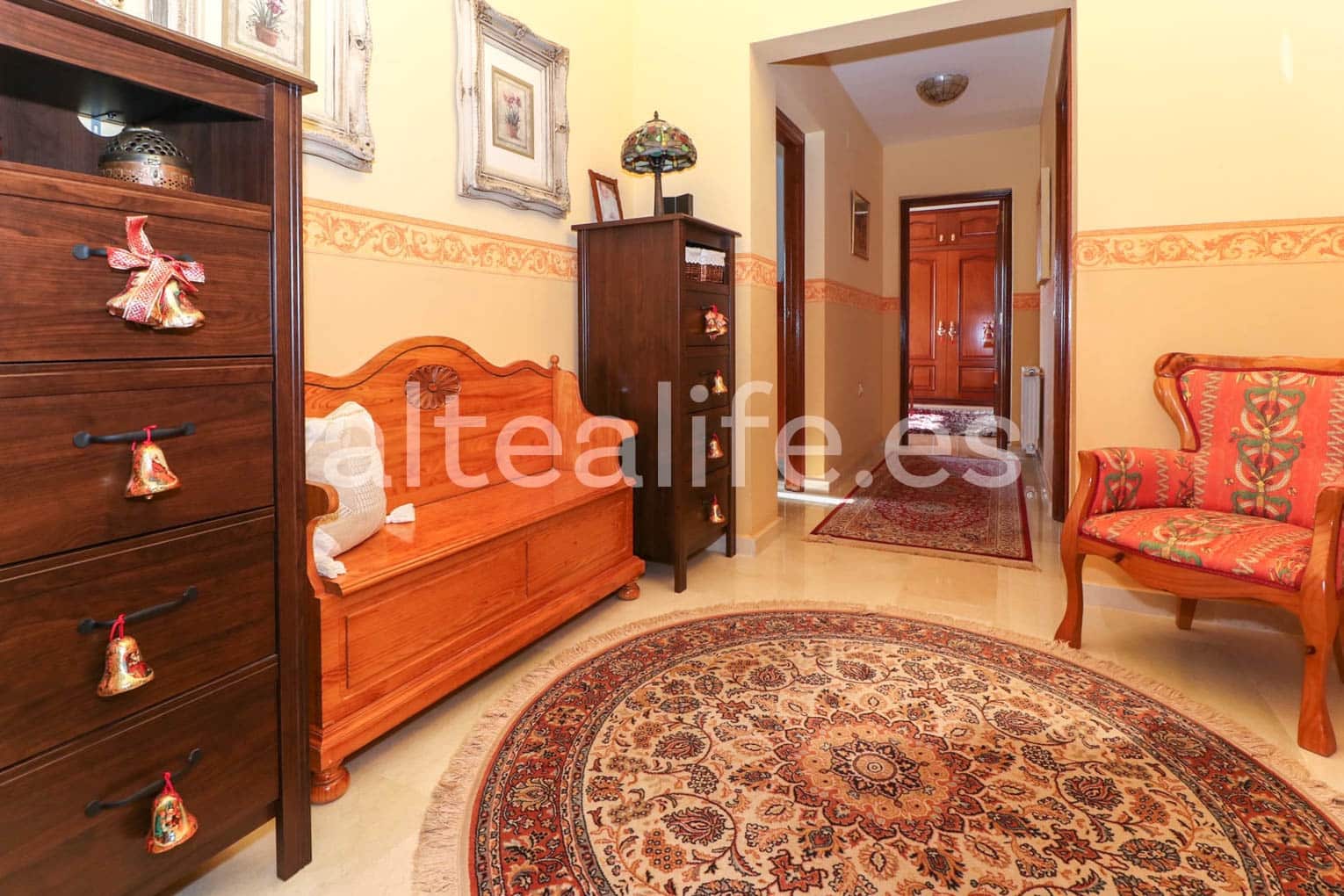 6 bedroom Townhouse for sale in La Nucia with pool garage - € 840,000 (Ref: 7935413)