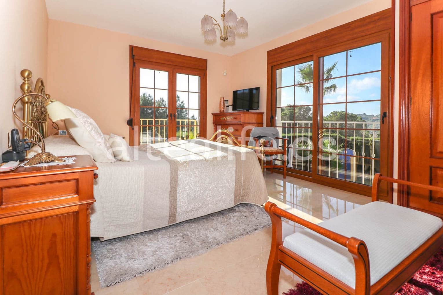 6 bedroom Townhouse for sale in La Nucia with pool garage - € 840,000 (Ref: 7935413)