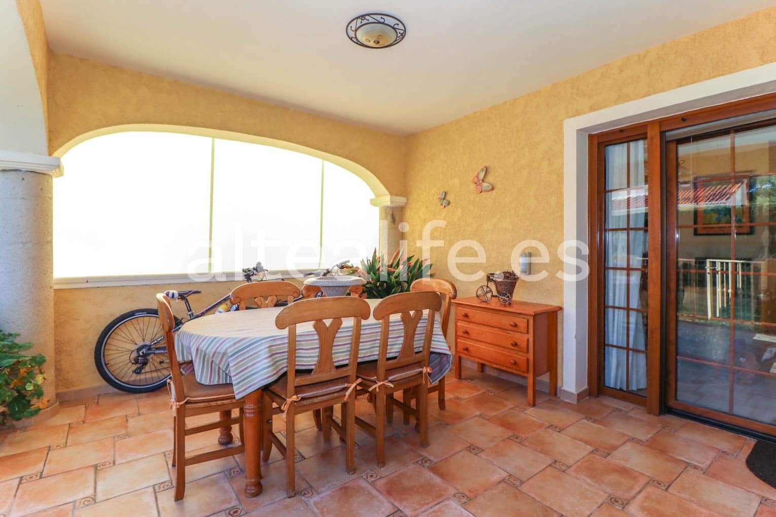 6 bedroom Townhouse for sale in La Nucia with pool garage - € 840,000 (Ref: 7935413)