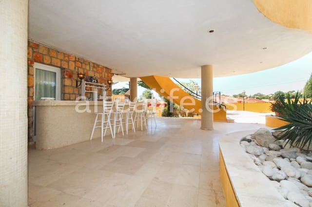 9 soverom Villa til salgs i Barranco Hondo - Varadero  , La Nucia med svømmebasseng garasje - € 1 250 000 (Ref: 8271275)