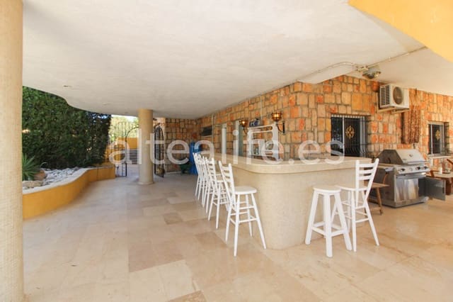 9 soverom Villa til salgs i Barranco Hondo - Varadero  , La Nucia med svømmebasseng garasje - € 1 250 000 (Ref: 8271275)