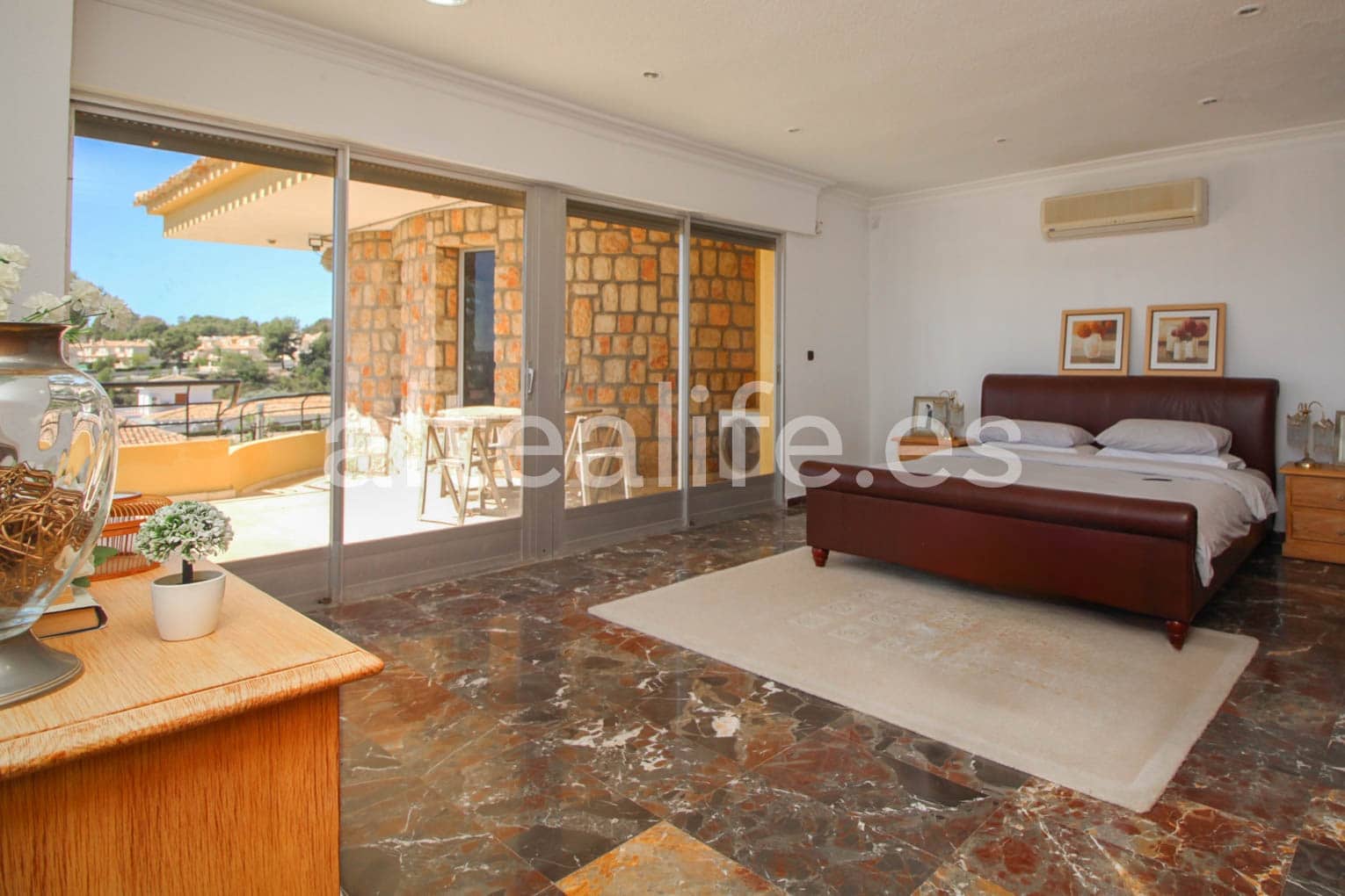 9 soverom Villa til salgs i La Nucia med svømmebasseng garasje - € 1 250 000 (Ref: 8271275)