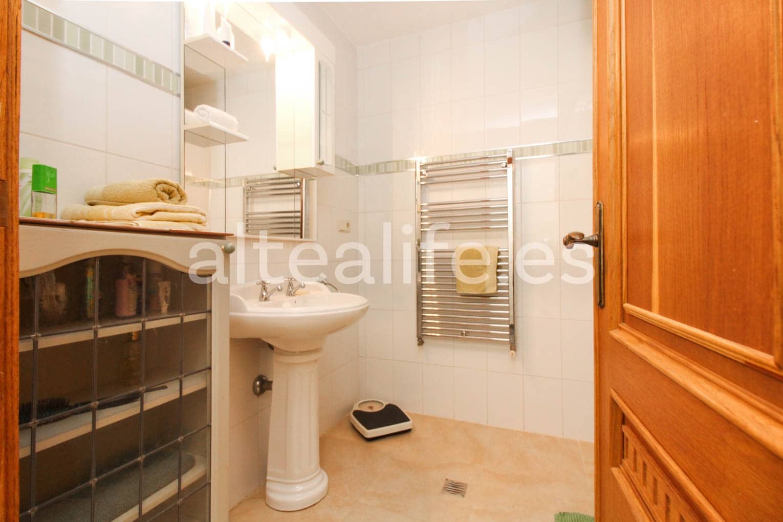 9 soverom Villa til salgs i La Nucia med svømmebasseng garasje - € 1 250 000 (Ref: 8271275)