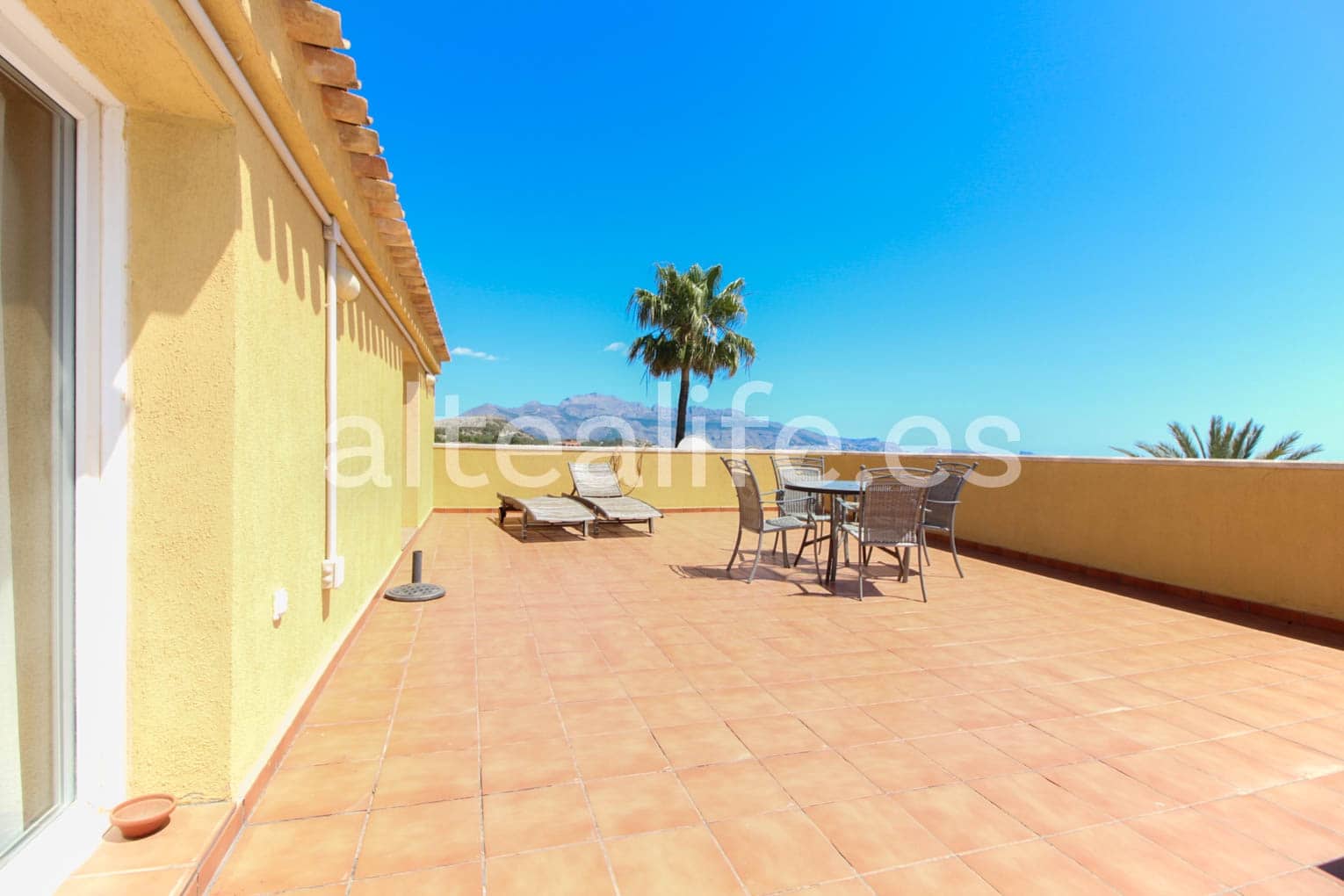 9 soverom Villa til salgs i La Nucia med svømmebasseng garasje - € 1 250 000 (Ref: 8271275)