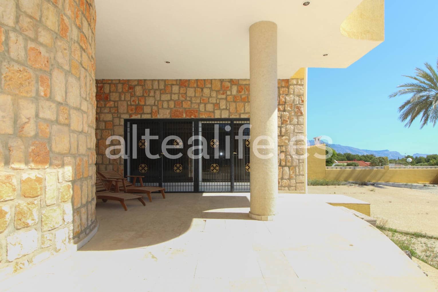 9 soverom Villa til salgs i La Nucia med svømmebasseng garasje - € 1 250 000 (Ref: 8271275)